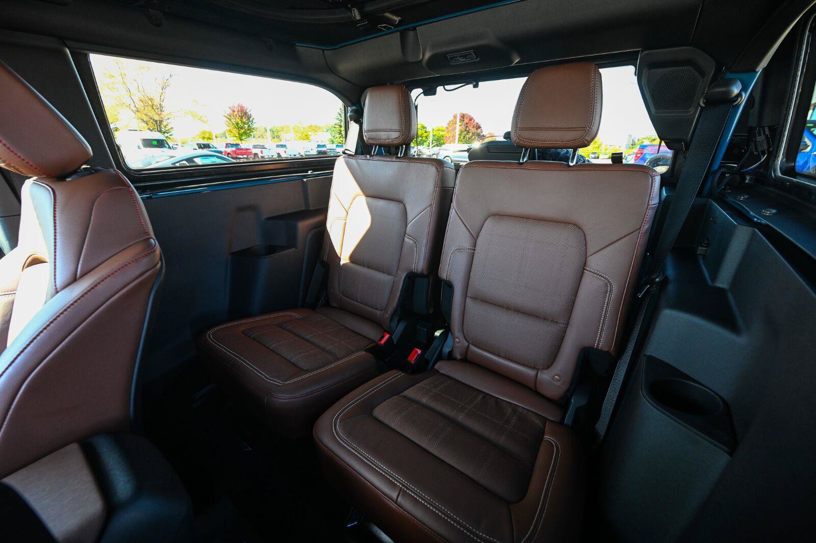 Used 2024 Ford Bronco Heritage Edition AWD/4WD image 21
