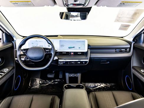 Used 2024 Hyundai Ioniq 5 Limited AWD/4WD image 29