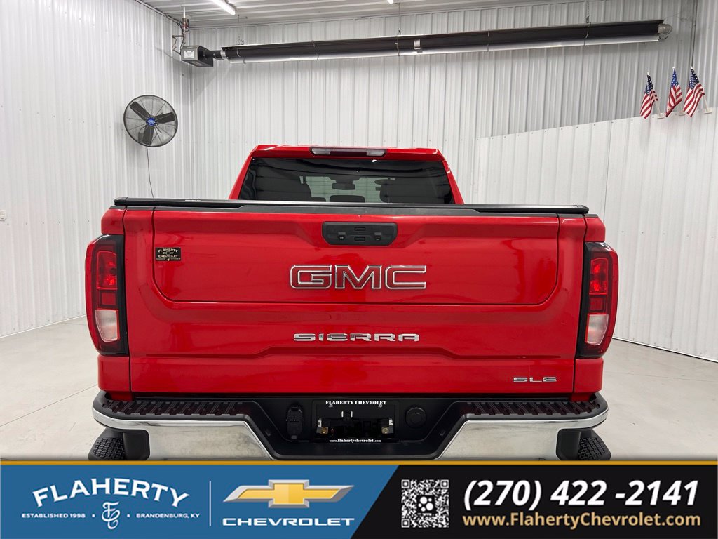Used 2022 GMC Sierra 1500 SLE AWD/4WD image 4