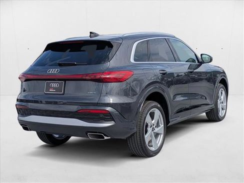 New 2025 Audi Q5 Premium Plus image 2