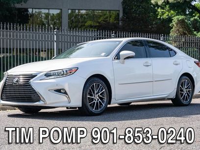 Used 2017 Lexus ES 350 w/ Luxury Package