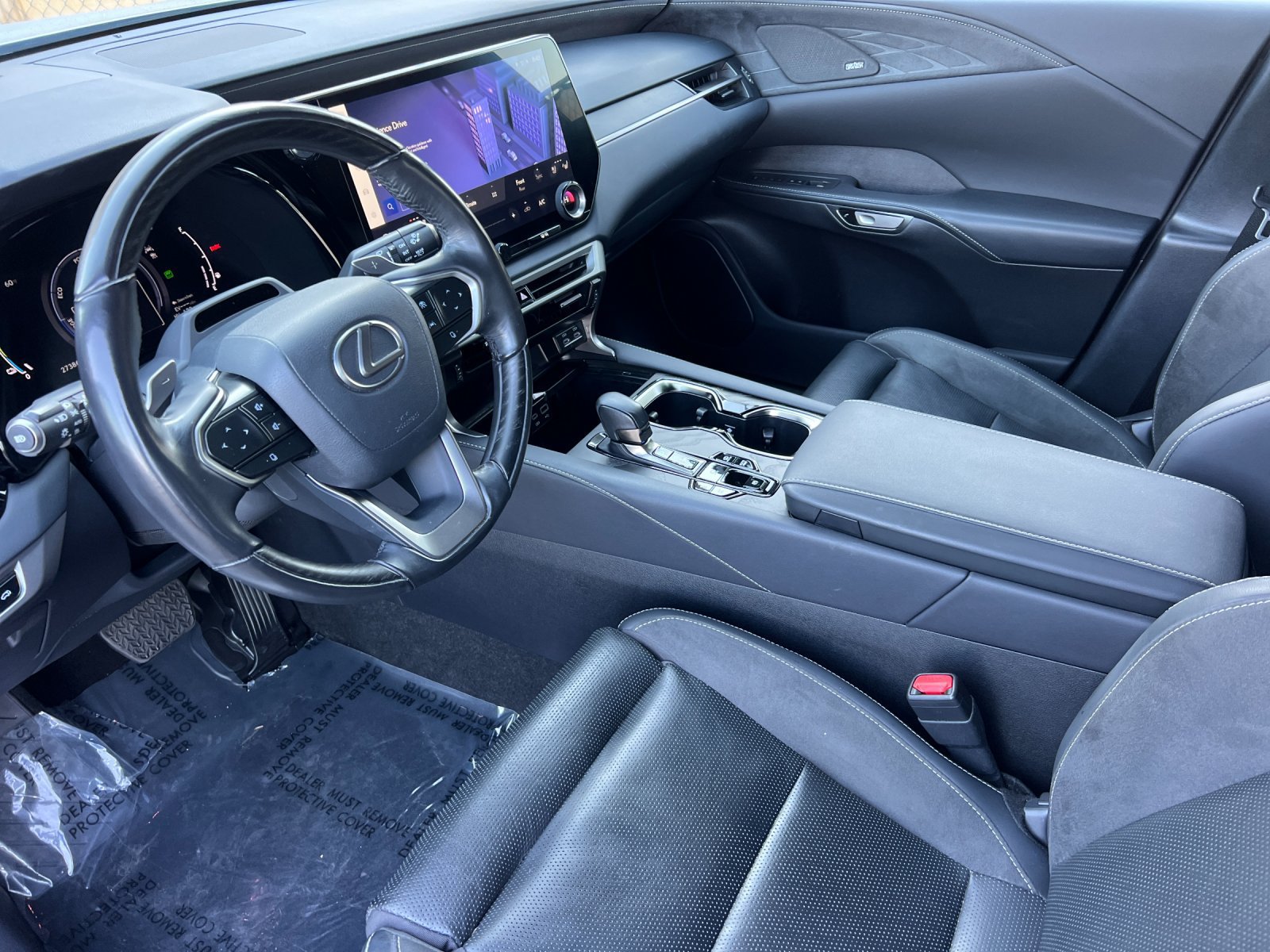 Used 2024 Lexus RX 450h AWD w/ Convenience Package image 9