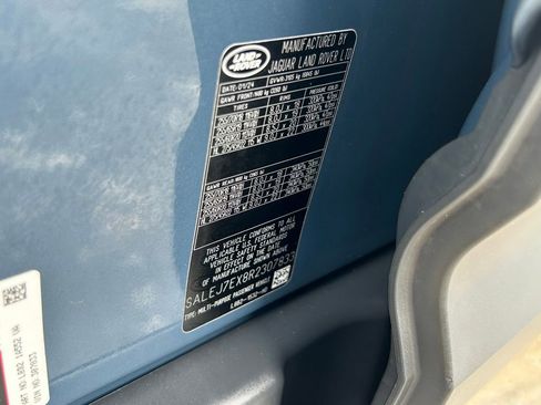 Used 2024 Land Rover Defender 110 S AWD/4WD image 58