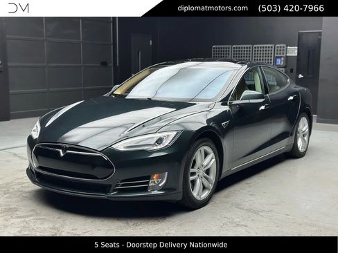 Used 2013 Tesla Model S RWD image 1
