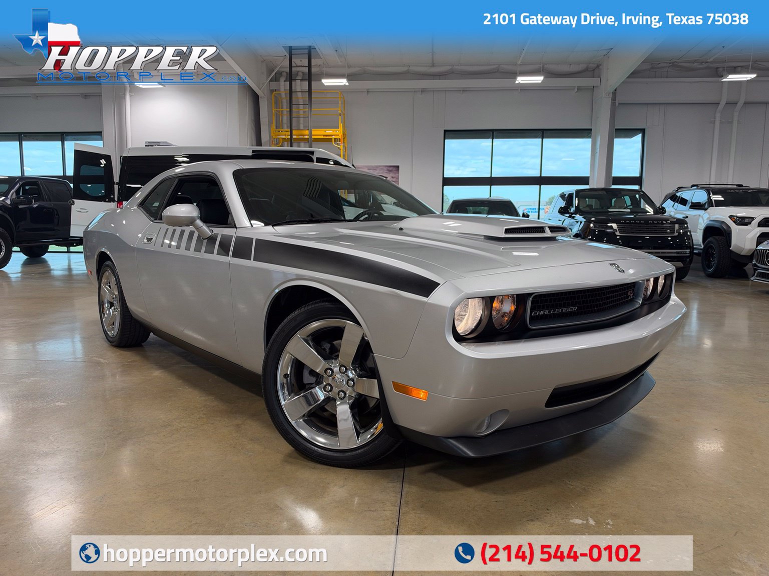 Used 2010 Dodge Challenger R/T RWD image 1