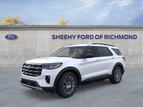 Certified 2026 Ford Explorer Active w/ Active Comfort Package AWD/4WD image 2