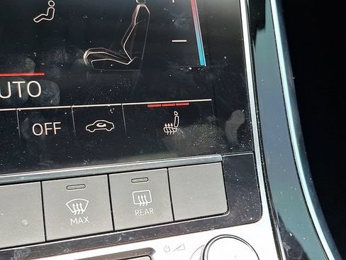 Used 2023 Audi Q7 2.0T Premium Plus AWD/4WD image 25
