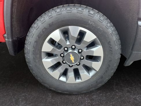 New 2026 Chevrolet Silverado 2500 Custom w/ Custom Convenience Package image 28