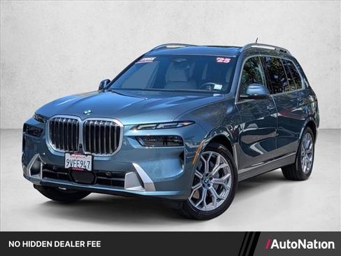 Used 2025 BMW X7 xDrive40i AWD/4WD image 1