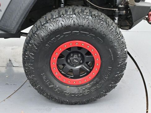 Used 2020 Jeep Wrangler Unlimited Rubicon AWD/4WD image 31