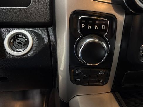 Used 2017 RAM 1500 Big Horn AWD/4WD image 23