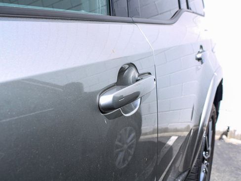 Used 2025 Lexus GX 550 AWD/4WD image 8