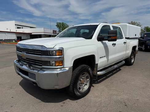 Used 2015 Chevrolet Silverado 2500 W/T AWD/4WD image 1