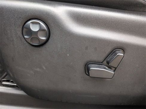 Used 2023 RAM 1500 Laramie image 19