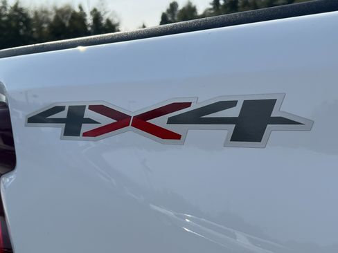 Used 2022 Chevrolet Silverado 3500 W/T image 11