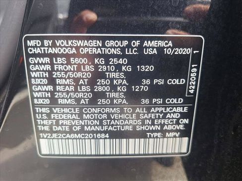 Used 2021 Volkswagen Atlas Cross Sport SE w/ Panoramic Sunroof Package FWD image 20