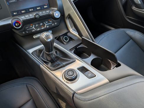 Used 2018 Chevrolet Corvette Grand Sport RWD image 21