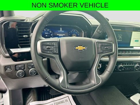 Used 2025 Chevrolet Silverado 2500 LT w/ Convenience Package AWD/4WD image 13