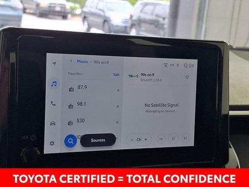 Certified 2025 Toyota Corolla SE FWD image 21