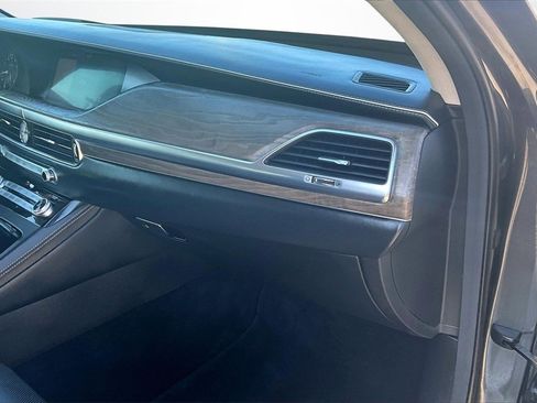 Used 2020 Genesis G90 3.3T Premium image 26