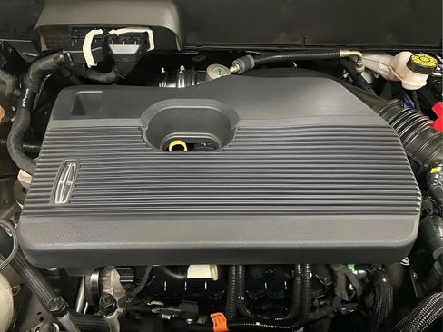 Used 2019 Lincoln Nautilus Select FWD image 22