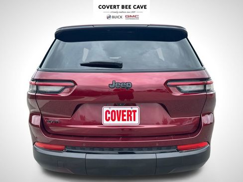 Used 2023 Jeep Grand Cherokee L Altitude image 4