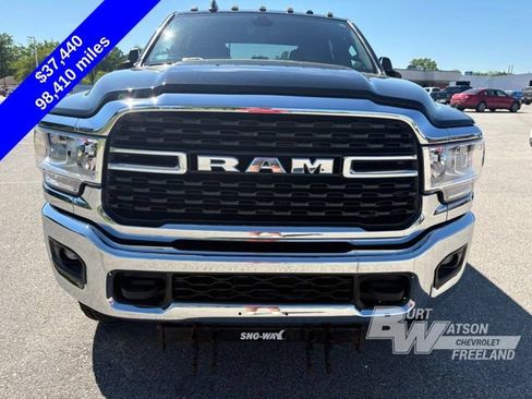 Used 2022 RAM 2500 Big Horn w/ Level A Equipment Group AWD/4WD image 10
