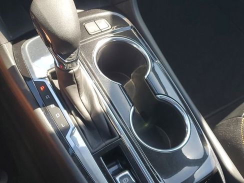 Certified 2023 Chevrolet Equinox Premier FWD image 28