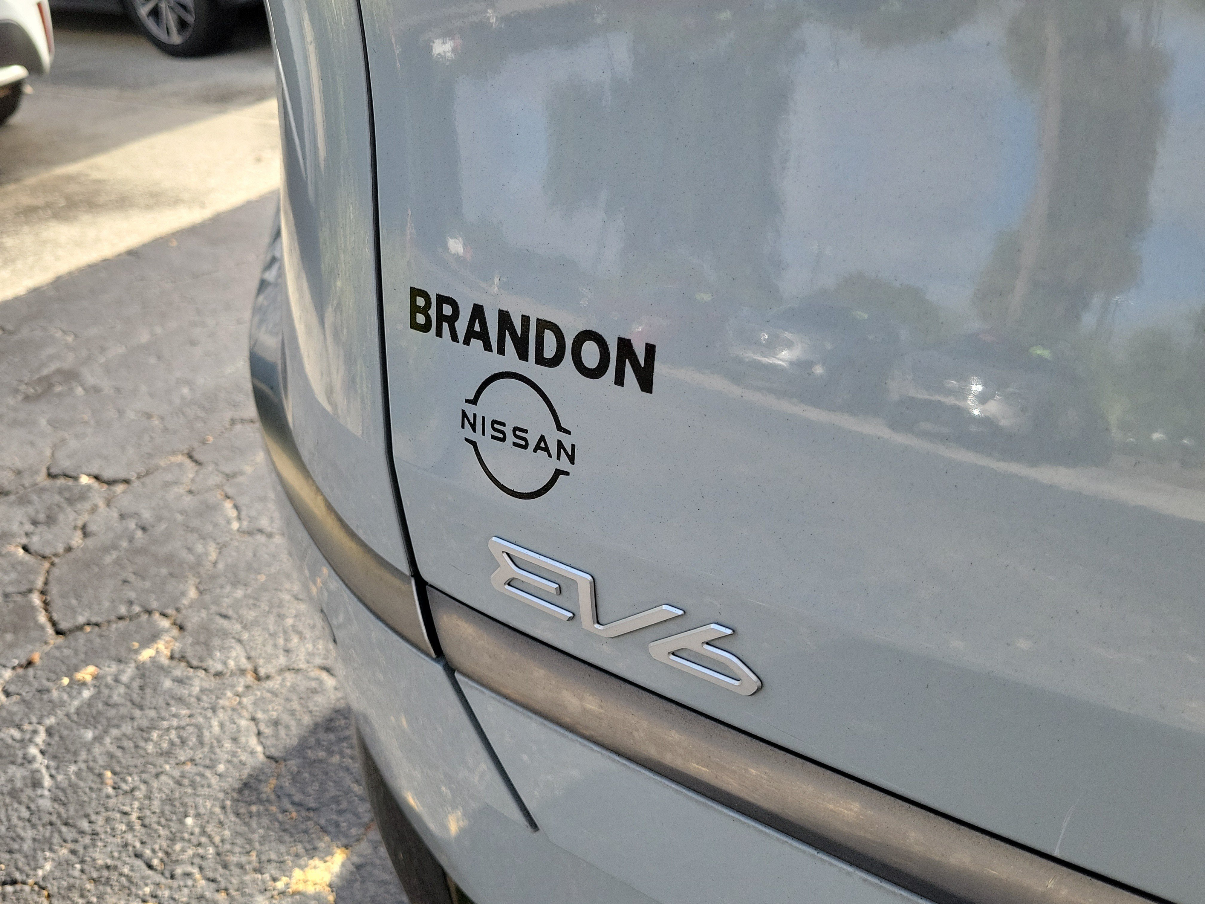 Used 2022 Kia EV6 Wind RWD image 8