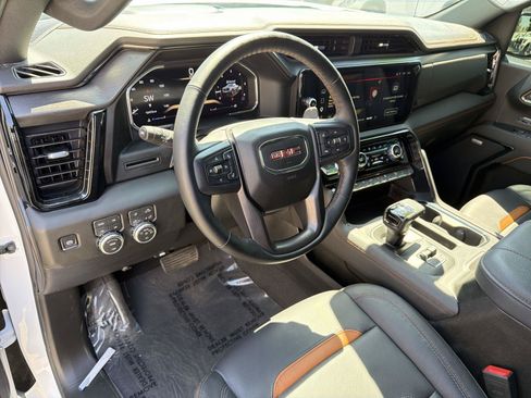 Used 2026 GMC Sierra 1500 AT4 AWD/4WD image 9