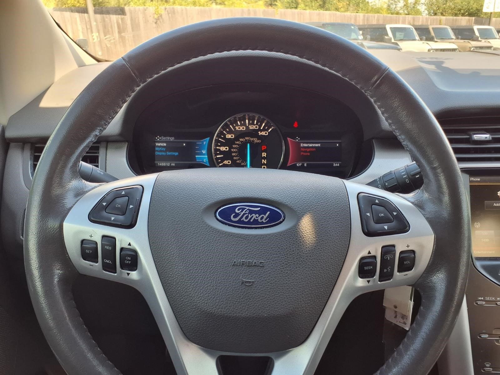 Used 2014 Ford Edge SEL w/ Equipment Group 205A FWD image 23