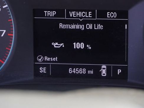 Used 2024 Chevrolet Malibu LT image 34