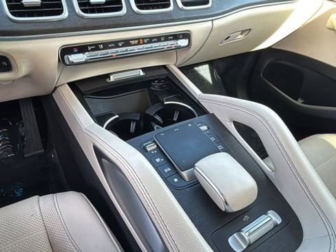 Used 2022 Mercedes-Benz GLS 450 GLS 450 image 14