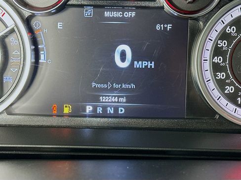 Used 2018 RAM 2500 Laramie w/ Snow Chief Group AWD/4WD image 15
