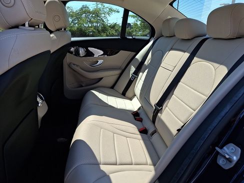 Certified 2018 Mercedes-Benz C 300 4MATIC Sedan image 10