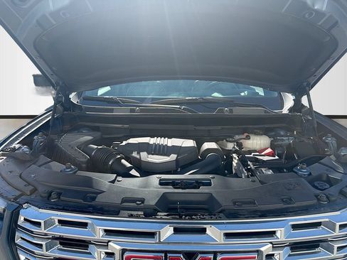 Used 2024 GMC Acadia Denali AWD/4WD image 33
