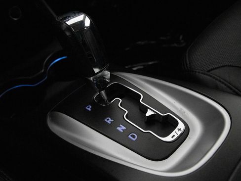 Used 2018 Dodge Journey GT FWD image 25