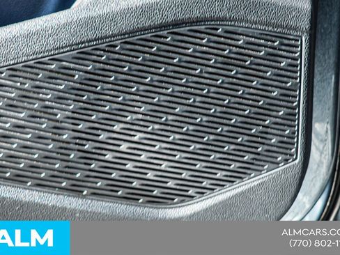 Used 2024 Volkswagen Jetta SE image 50