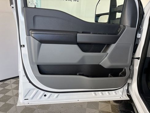 Used 2025 Ford F250 XLT w/ FX4 Off-Road Package image 7