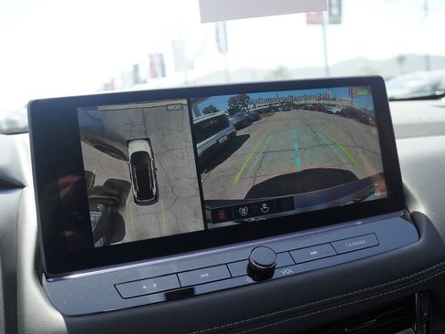 New 2026 Nissan Rogue Platinum AWD/4WD image 12