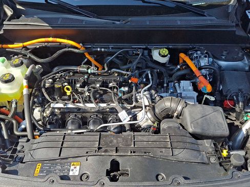Certified 2023 Ford Maverick XLT w/ XLT Luxury Package FWD image 27