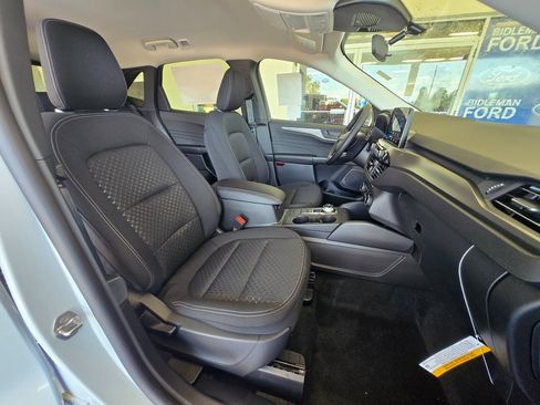 New 2025 Ford Escape Active w/ Cold Weather Package image 27