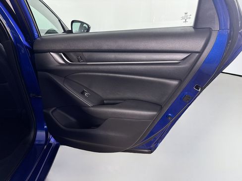 Used 2020 Honda Accord Sport image 28