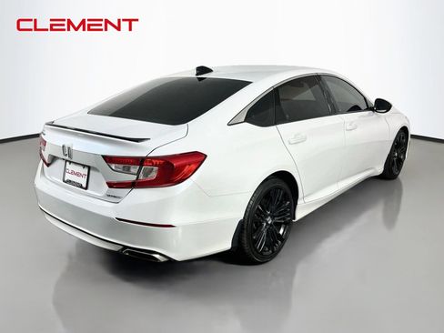 Used 2022 Honda Accord Sport image 7