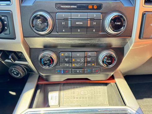 Used 2021 Ford F250 King Ranch w/ King Ranch Ultimate Package AWD/4WD image 20
