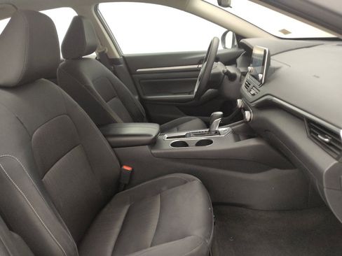 Used 2022 Nissan Altima 2.5 SV FWD image 21