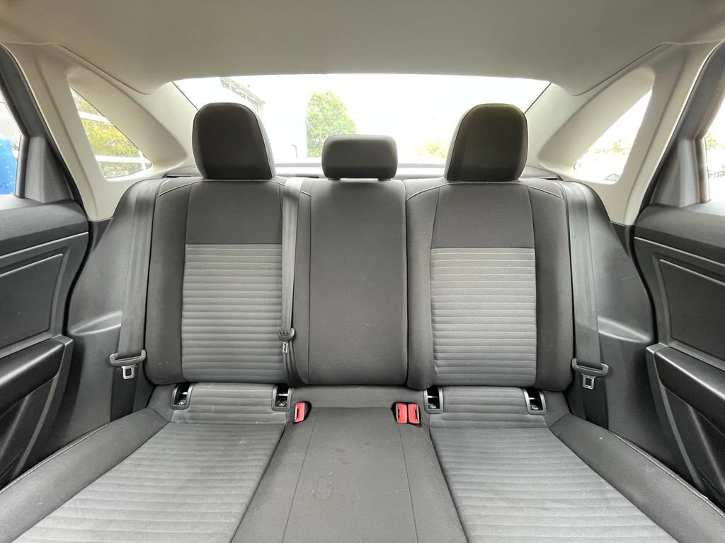 Used 2025 Volkswagen Jetta S FWD image 29