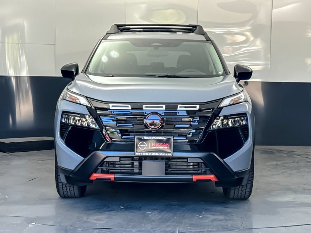 Used 2026 Nissan Rogue SV AWD/4WD image 8