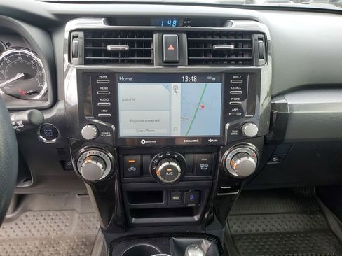 Used 2023 Toyota 4Runner TRD Off-Road Premium w/ Off Road Premium Plus Package image 18