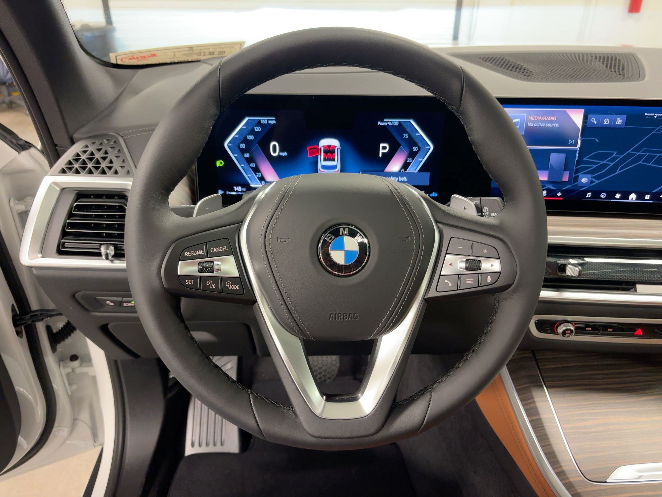 Used 2026 BMW X5 sDrive40i w/ Premium Package RWD image 18